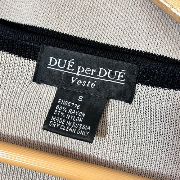 Due per Due Women's Black Tan Stretch Striped Cardigan Sweater Small Long 40” - Picture 9 of 9